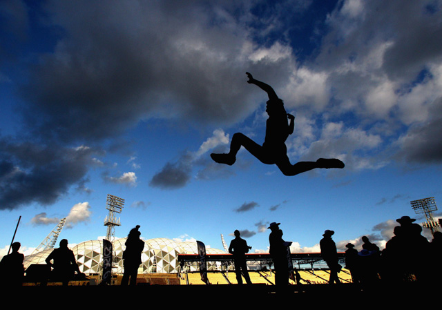 中的稳定性 中的稳定性