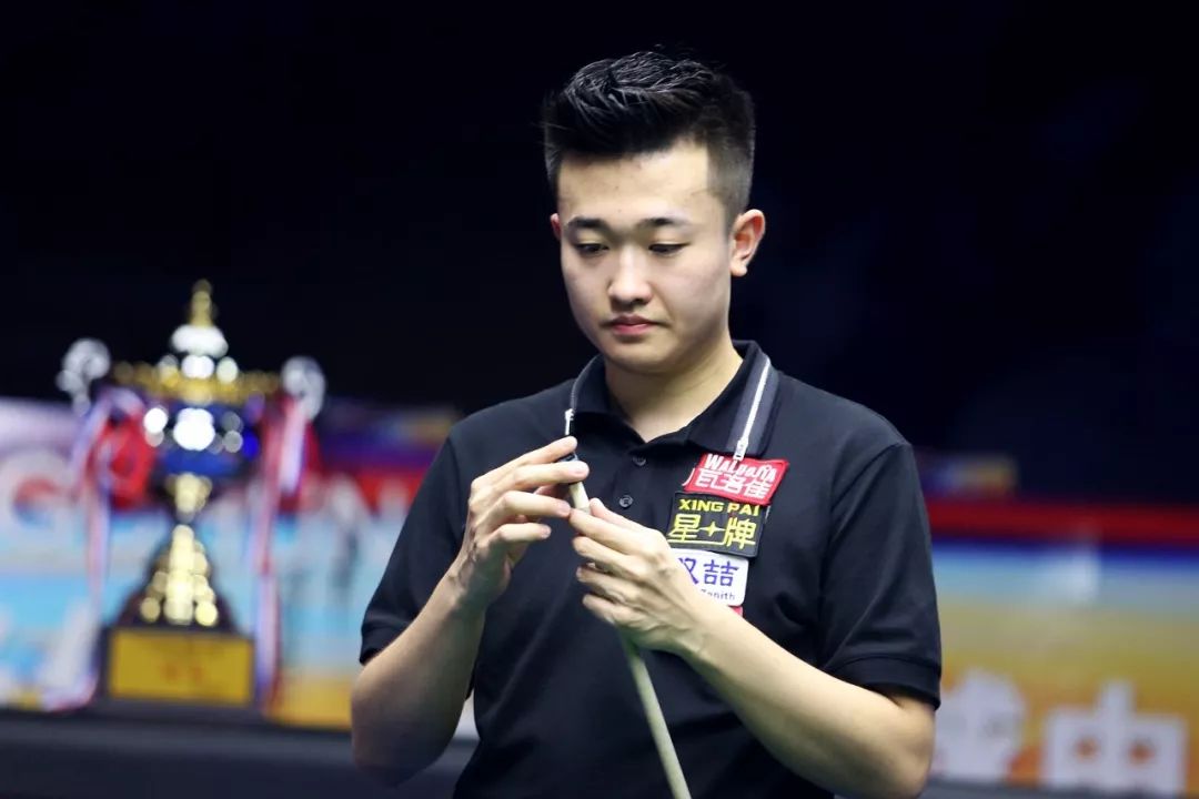 奥莫特被吹 奥莫特被吹