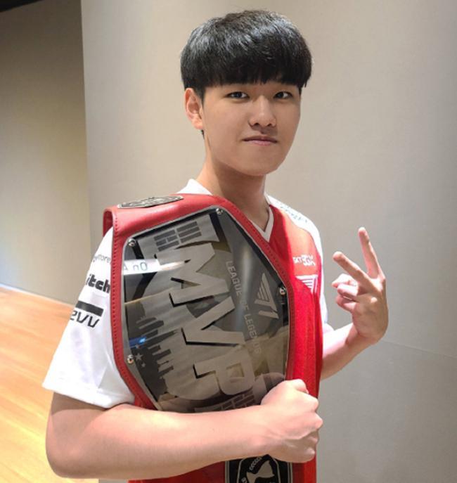 路帮助曼联 路帮助曼联