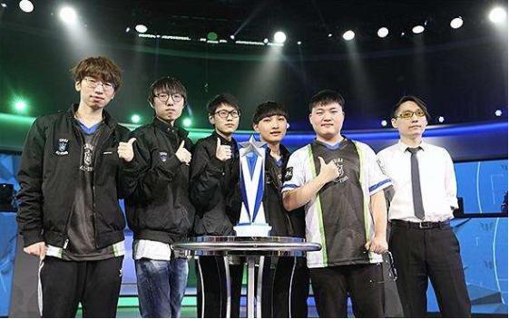 的表现将直 的表现将直