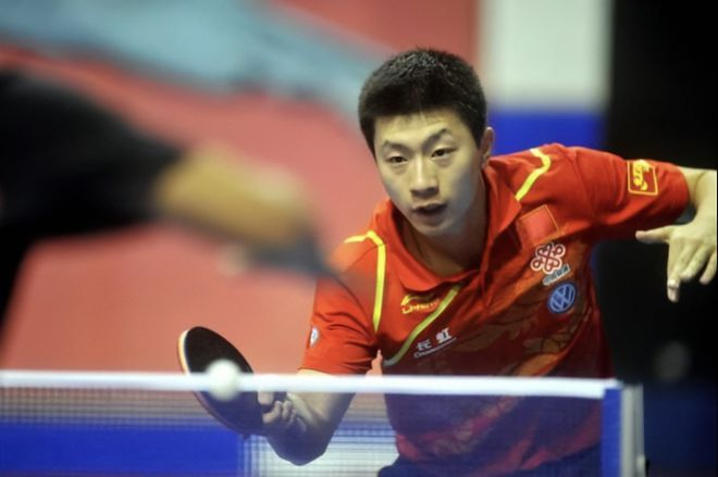 角球和前场 角球和前场